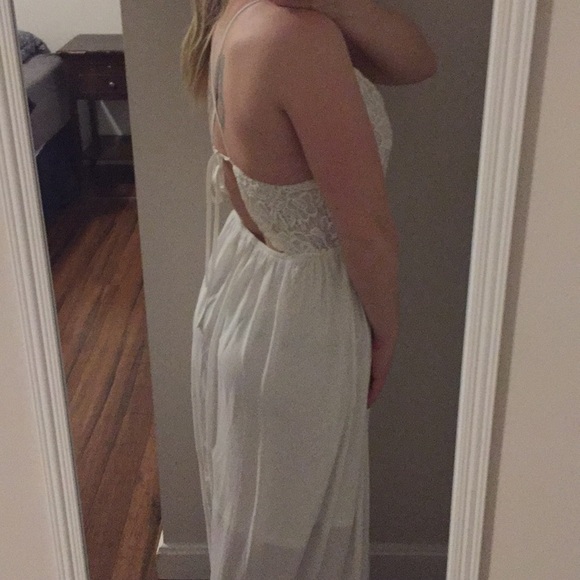 🌿WHITE BOHO DRESS🌿 - Picture 7 of 8